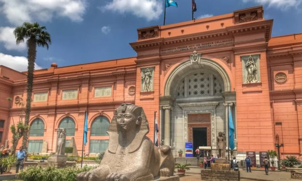 {"en":"One Day to Cairo from Hurghada by Flight"}