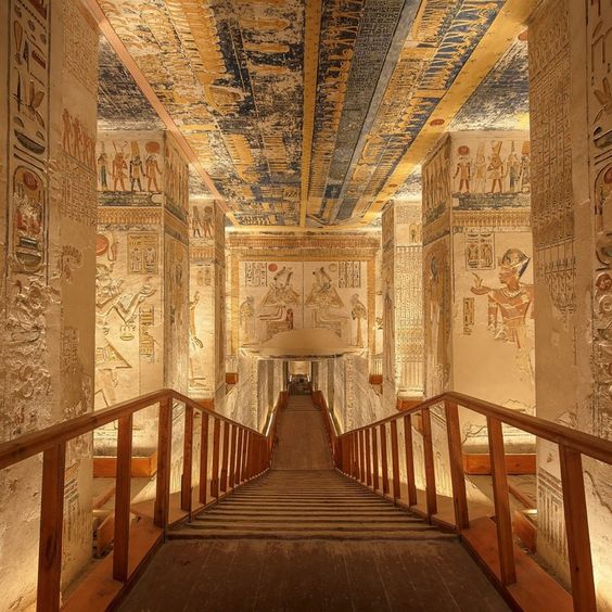 {"en":"5 Days Vacation in Cairo and Luxor"}