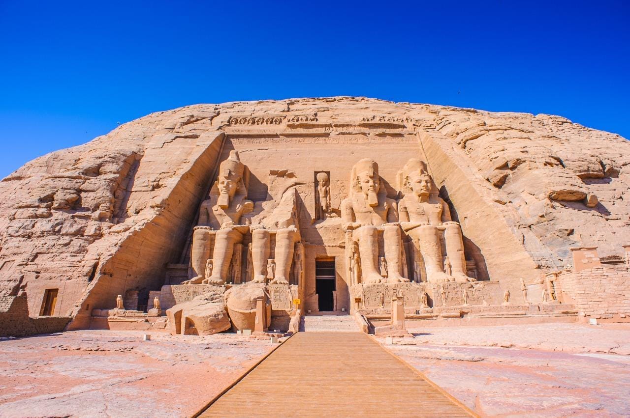 {"en":"Wadi Melouk, Memnon & Hatchebsot"}